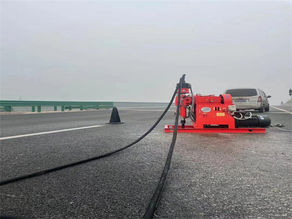 定州马路路基路面开裂下沉注浆加固灌浆